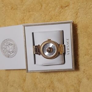 Watch Versace ,goldtone, White dial with extra links
